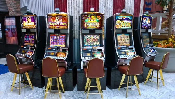 slot 212 featured game showcase